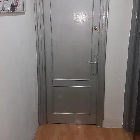 Проживание в семье House Zen Acogedoras En El Corazon De Bilbao,para Viajeros Expres Exclusiva Para Hombres